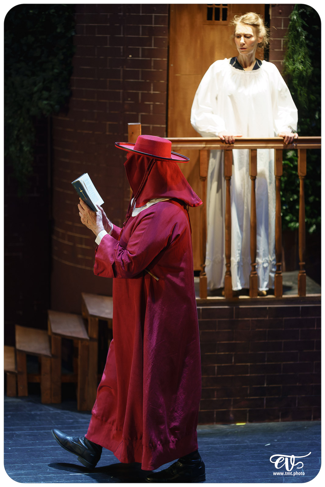 LES VISIONS DE SIMONE MACHARD (CIE LA CLAQUE)